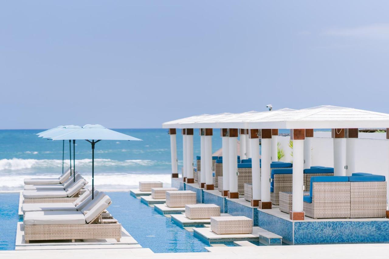Lv8 Resort Hotel Canggu Esterno foto