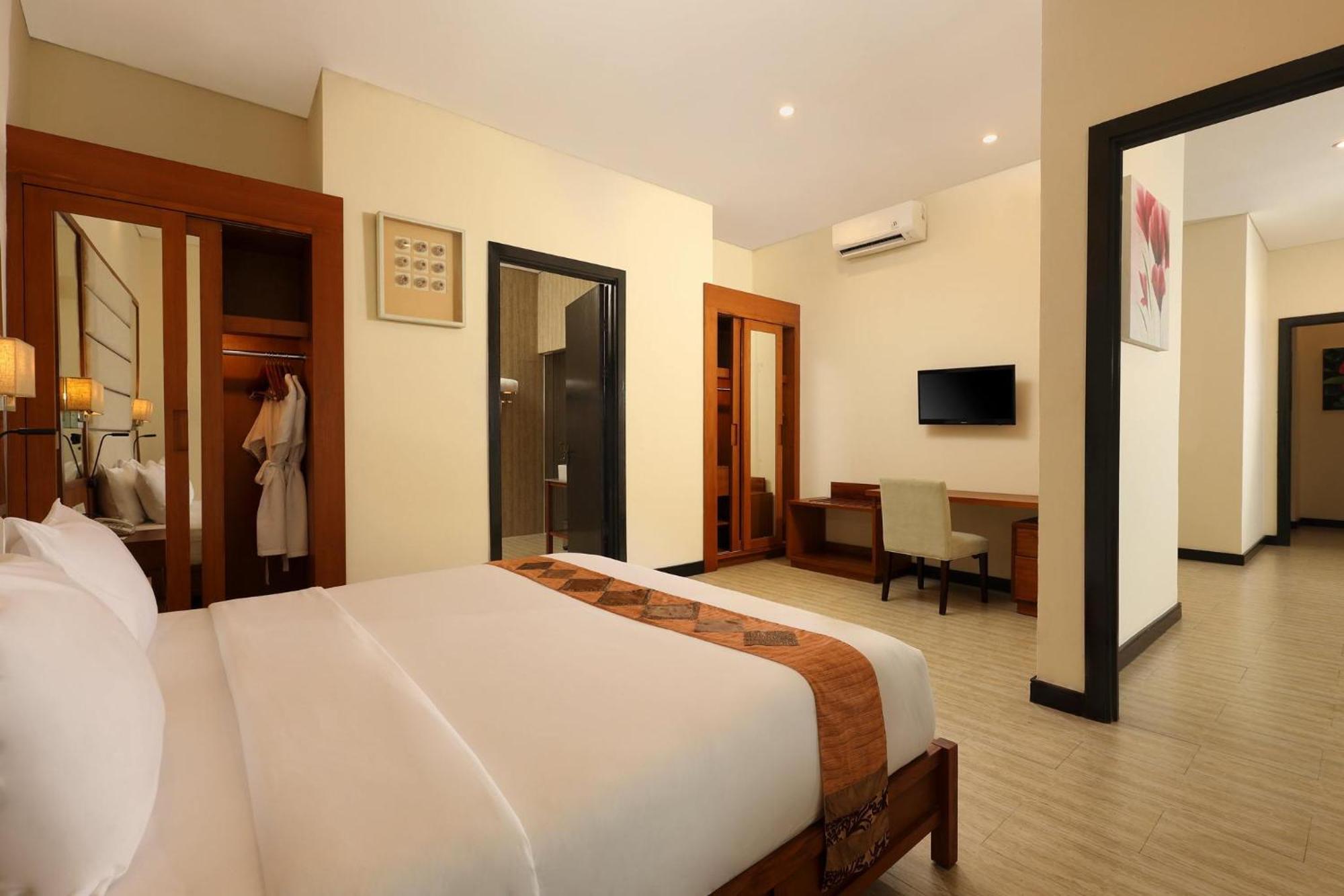 Lv8 Resort Hotel Canggu Esterno foto