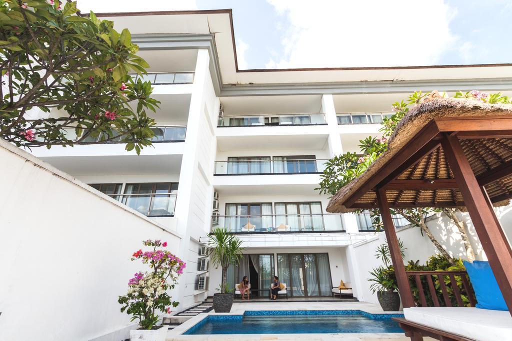 Lv8 Resort Hotel Canggu Esterno foto